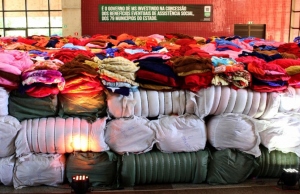 Foto: Prefeitura de Naviraí  recebe 794 cobertores do Governo do Estado, 2019 - André Almeida/Assessoria de Imprensa  